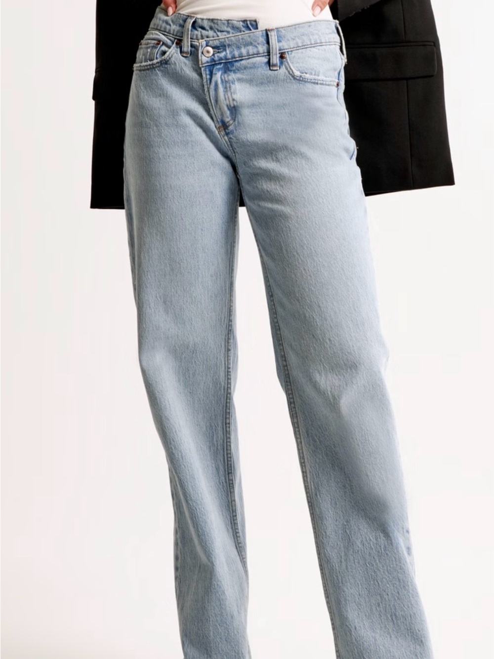 Light Wash Crisscross Waist Jeans